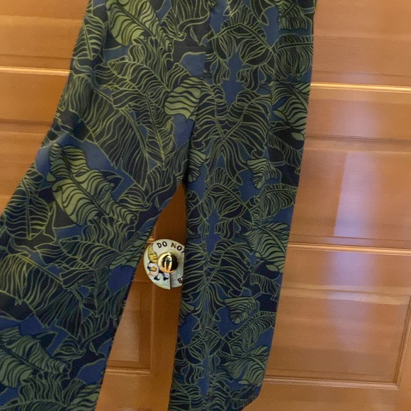 Great jumpsuit - Picture 2 of 7